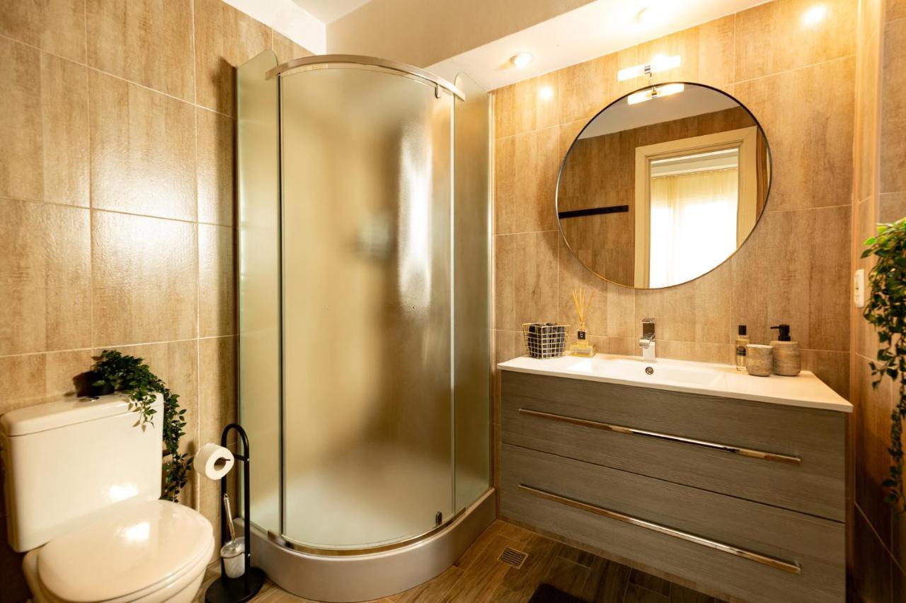 Apartment Qult - The Aristocrat *
